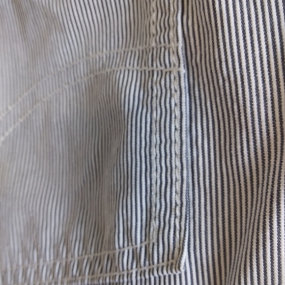 Size 32 Levi's Conductor Stripe Cargo Shorts Snap Pockets - Picture 8 of 10